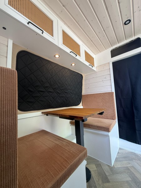VW Cafter Campingbus - Gipf-Oberfrick, Schweiz