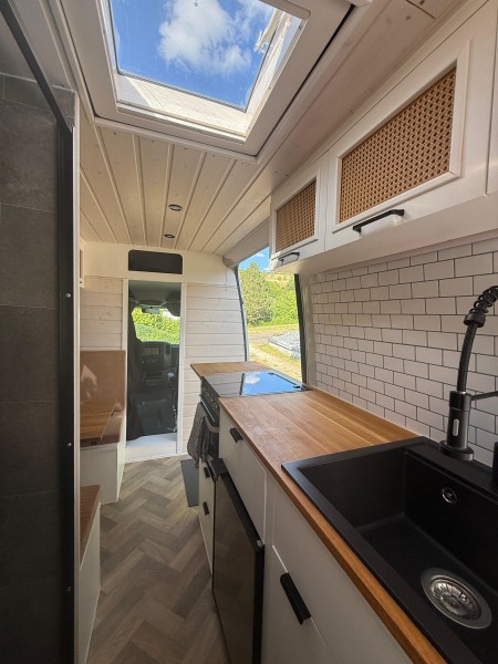 VW Cafter Campingbus - Gipf-Oberfrick, Schweiz