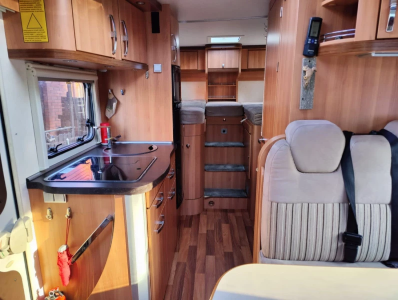 Fiat Ducato Lava / Alusta 180 Multijet 3.0 D Wohnmobil - Hämeenlinna, Finnland