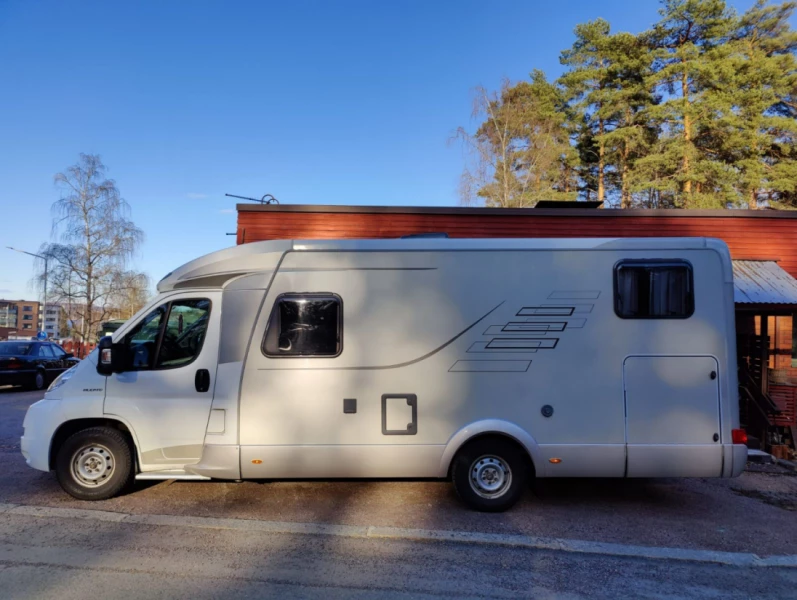 Fiat Ducato Lava / Alusta 180 Multijet 3.0 D Wohnmobil - Hämeenlinna, Finnland