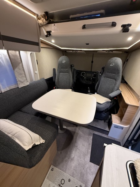 Dethleffs Globebus i6 GT Automatik Husbil - Herdern, Schweiz