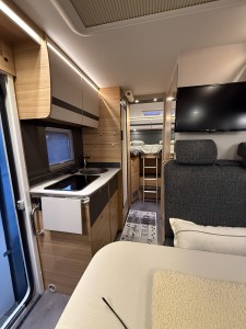 Dethleffs Globebus i6 GT Automatik Husbil - Herdern, Schweiz
