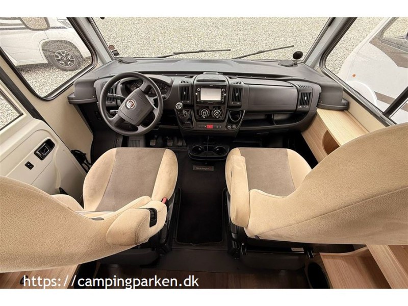 Sunlight I69L Wohnmobil - Videbæk, Dänemark