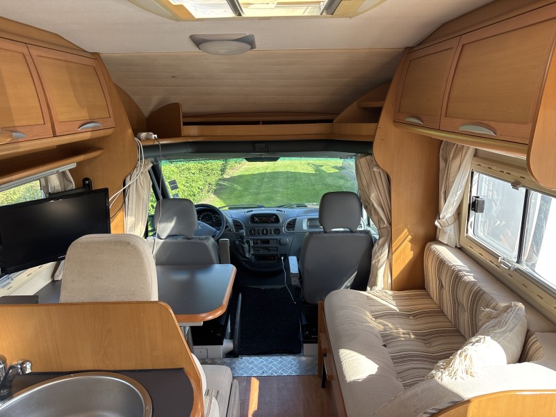 Mercedes MERCEDES-BENZ CI CIPRO55, Vit Bobil - Eldsberga, Sverige