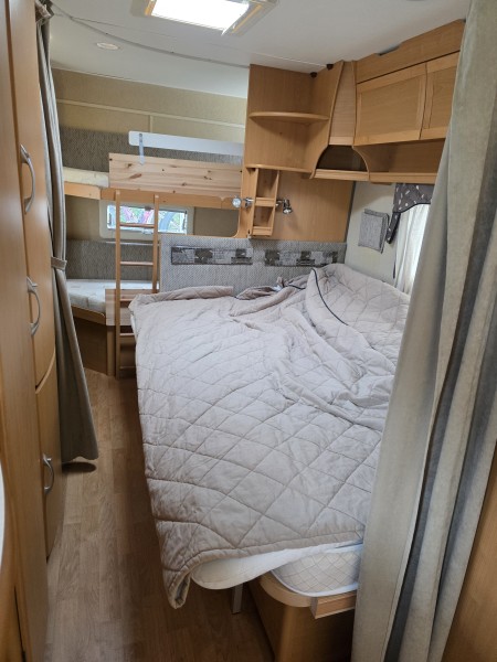 Caravan - Hemnesberget, Norway