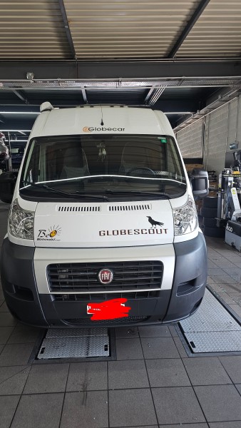 Retkeilyauto - Yverdon-les-Bains, Sveitsi