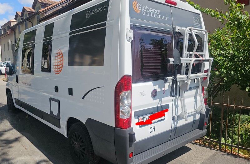 Retkeilyauto - Yverdon-les-Bains, Sveitsi