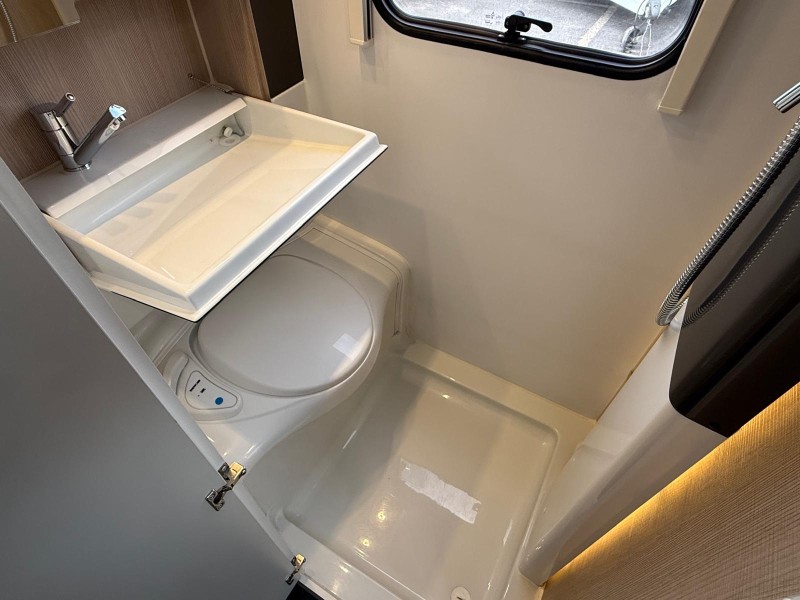 Adria Action 391 PH Caravan - Espoo, Finland