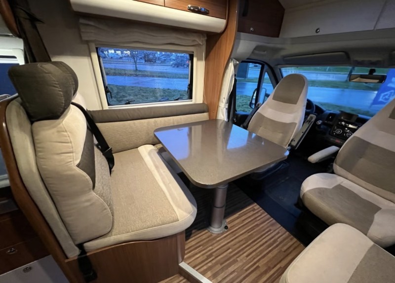 Adria Matrix 670 SL Camping-car - Nøtterøy, Norvège