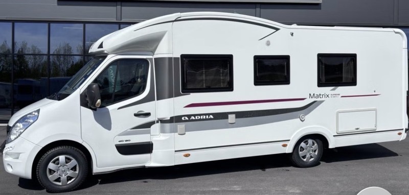 Adria Matrix supreme 687 slt Bobil - Skärblacka, Sverige