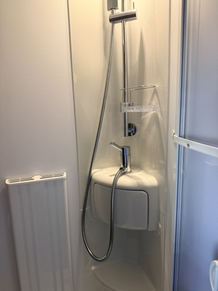Adria Matrix supreme 687 slt Bobil - Skärblacka, Sverige