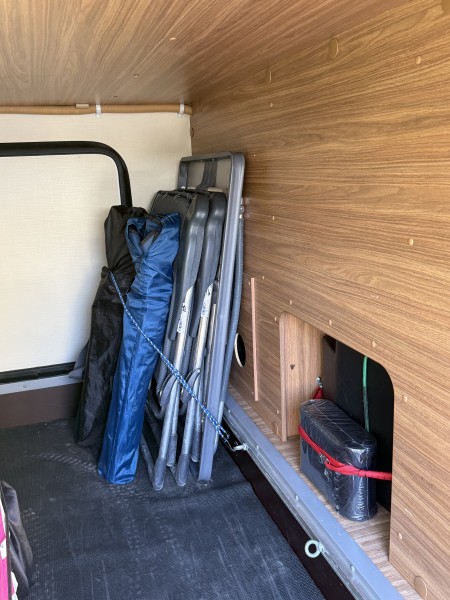  Camping-car - Warth-Weiningen, Suisse