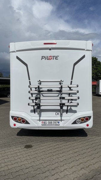 Pilote C690 G Camping-car - Zurzach, Suisse