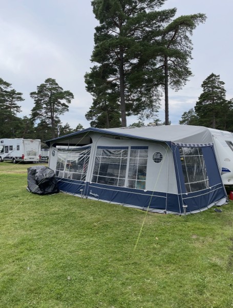 Hobby 560 KMFE EASY Campingvogn - Kumla, Sverige