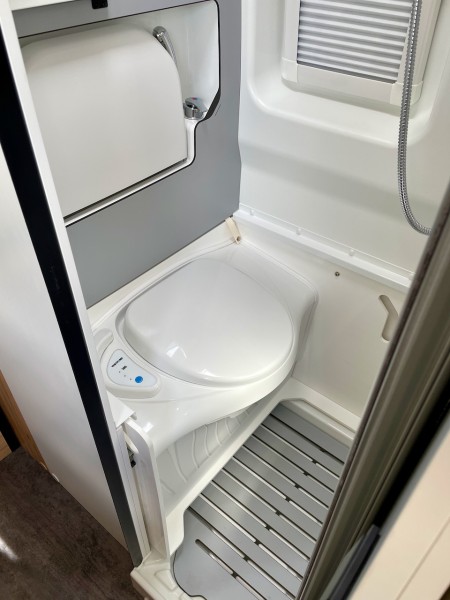 Pilote V600 G Camping-car - Zurzach, Suisse