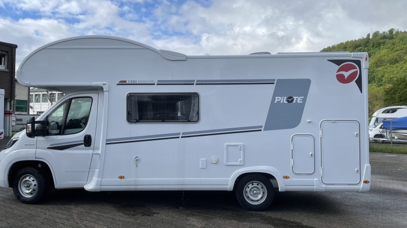Pilote C690 S Camping-car - Zurzach, Suisse