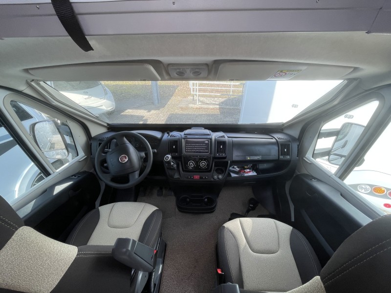 Pilote C690 S Camping-car - Zurzach, Suisse