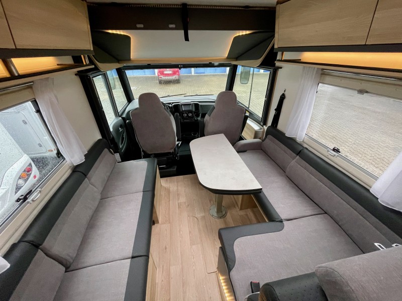 Itineo SB700 Camping-car - Zurzach, Suisse