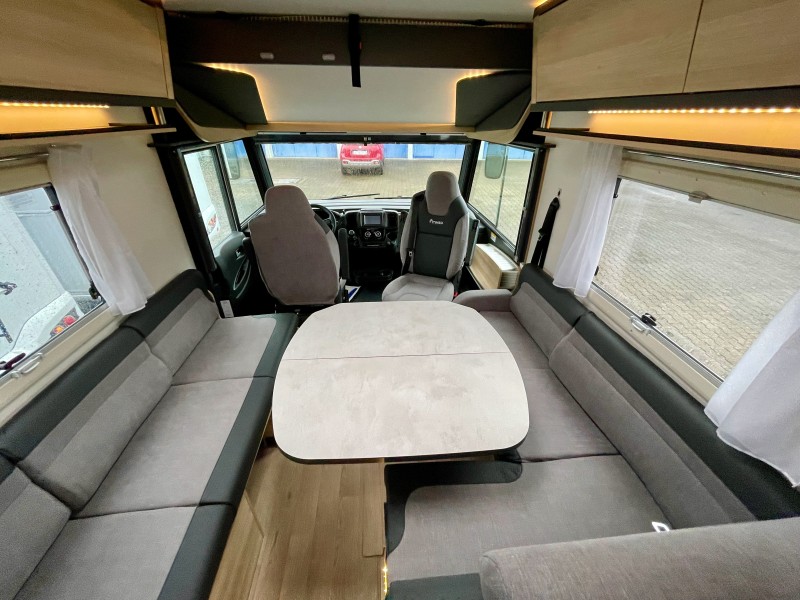 Itineo SB700 Camping-car - Zurzach, Suisse
