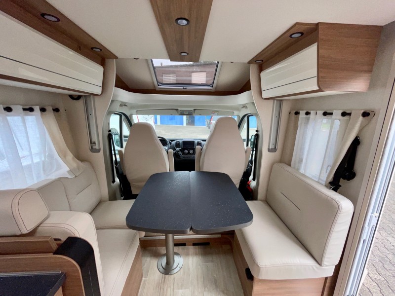 Pilote P726 FC Camping-car - Zurzach, Suisse