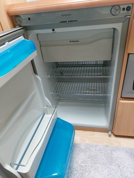 Hobby 560 de lux easy  Perhemalli Wohnwagen - Klaukkala, Finnland