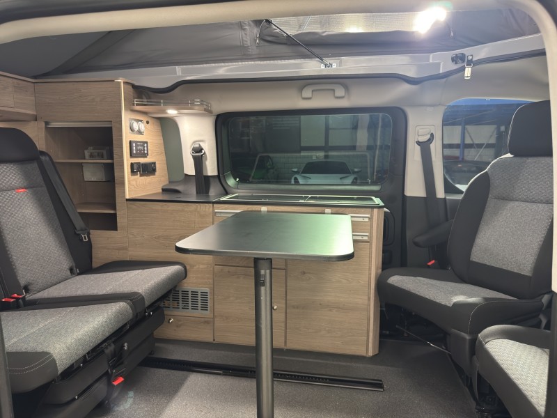 Campervan - Wattwil, Schweiz