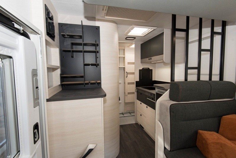 Chausson 660 Ultimate Autocamper - Aubonne, Schweiz