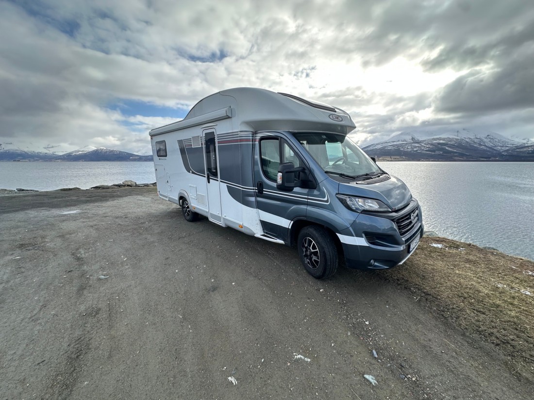 LMC H737 Wohnmobil - Sørvik, Norwegen