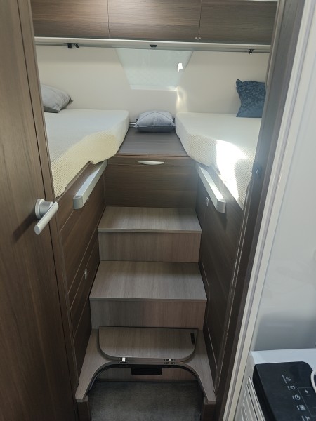 Adria Coral Supreme 670sl Wohnmobil - Vantaa, Finnland