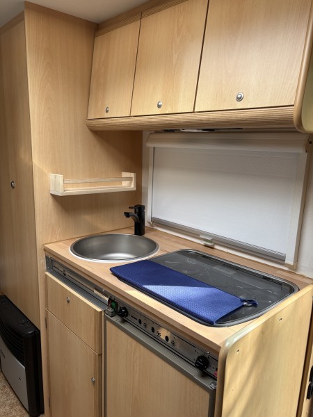 Bürstner Ventana 490 TK Caravane - Erschwil, Suisse