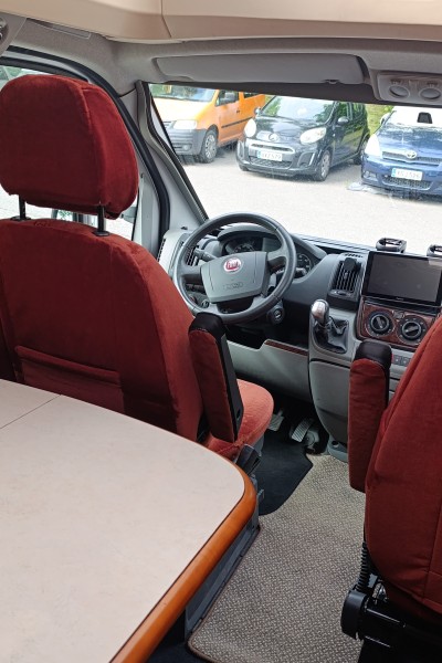 Adria Rapido 7065+F Camping-car - Vantaa, Finlande