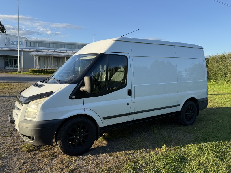 Ford Transit Retkeilyauto - Pori, Suomi