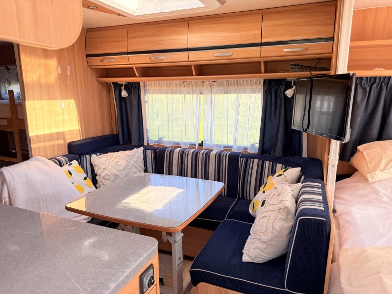 Dethleffs Camper 550 TK Caravan - Sandnes, Norway