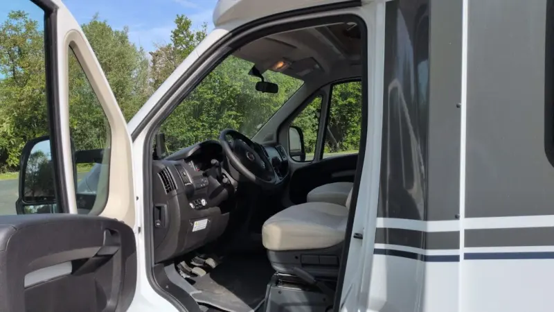 Carado T 449 Motorhome - Genève, Switzerland