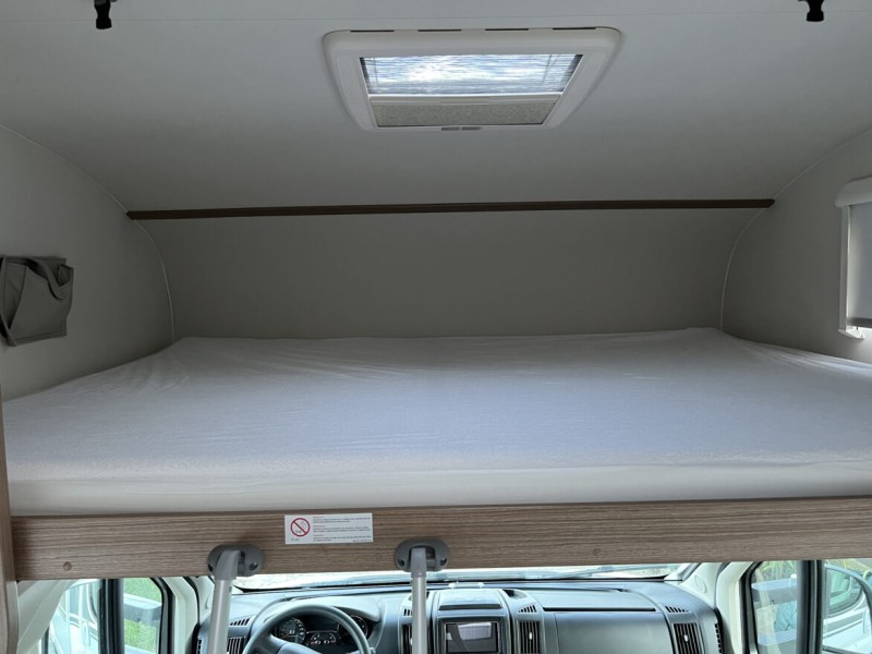 Carado T 449 Camping-car - Genève, Suisse