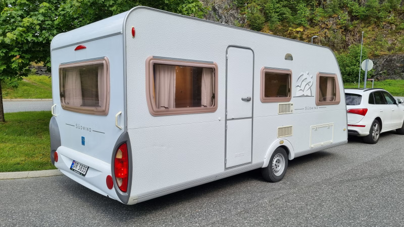 Knaus Knaus 500EU Wohnwagen - Bergen, Norwegen