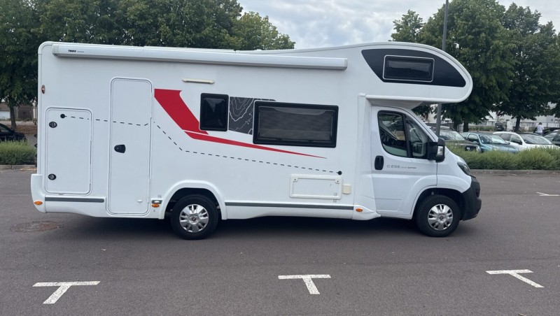 Challenger C256 Wohnmobil - Zürich, Schweiz
