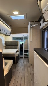 McLouis Glamys 320 Camping-car - Roche, Suisse