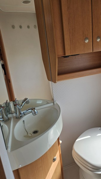 Weinsberg Orbiter 631 Alkoven Motorhome - Freidorf, Switzerland