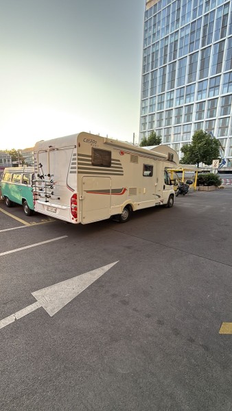   Wohnmobil - Perly, Schweiz
