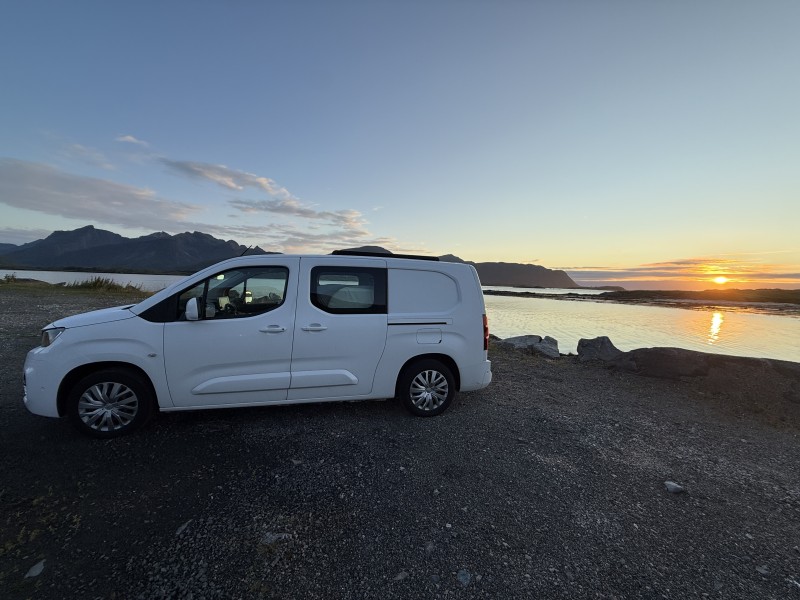   Campingbus - Kristiansund, Norwegen