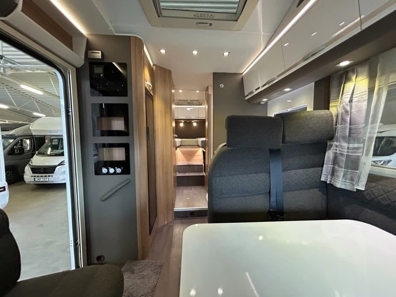 Adria Coral 670 XL Wohnmobil - Gällivare, Schweden