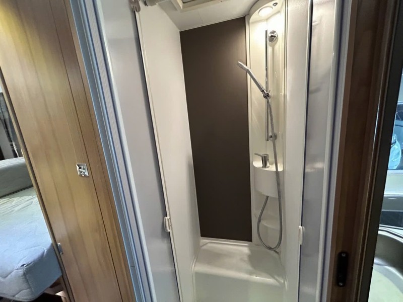 Adria Coral 670 XL Wohnmobil - Gällivare, Schweden
