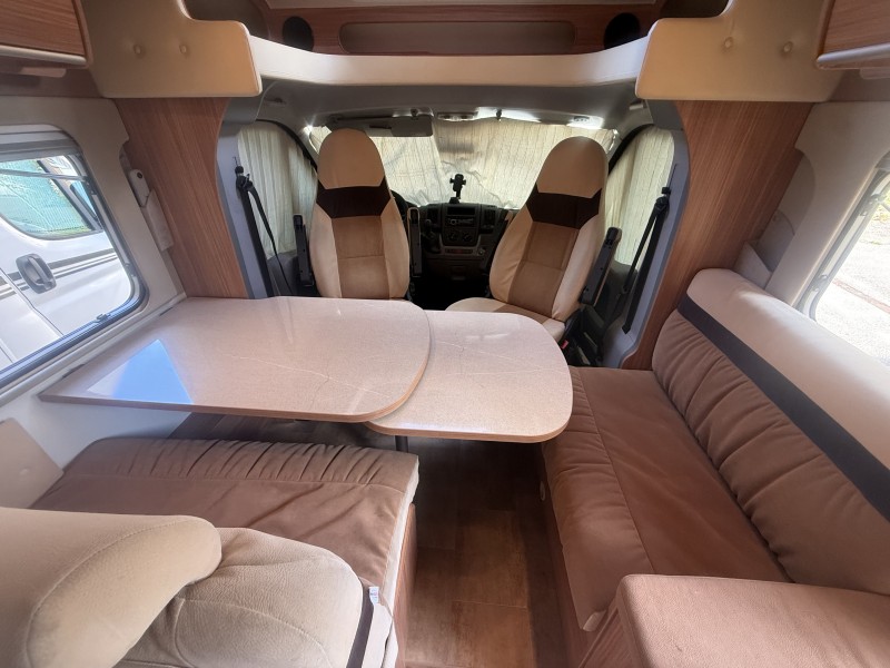 Bürstner ixeo 710 Wohnmobil - Selzach, Schweiz