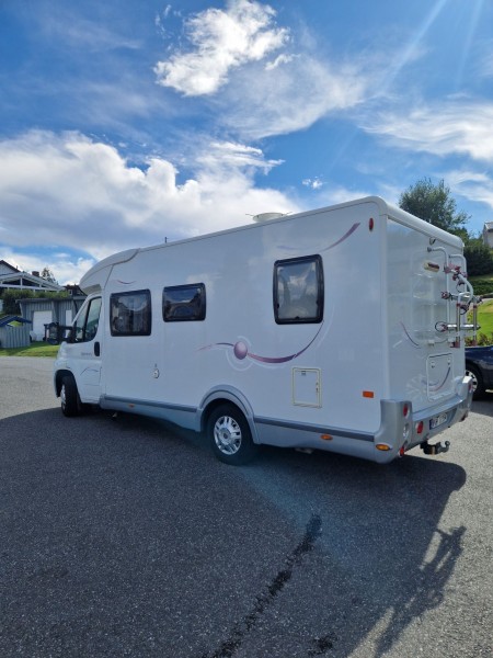   Camping-car - Blomsterdalen, Norvège