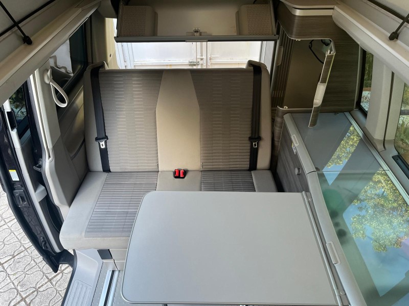 VW California Ocean Campervan - Genève, Switzerland