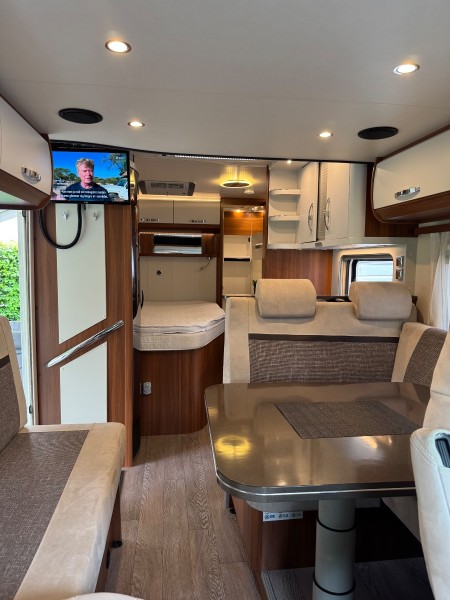 Hobby Optima De Luxe T75 HF Autocamper - Emmaboda, Sverige