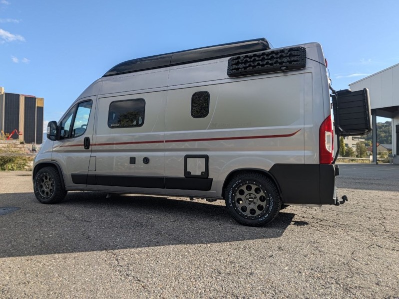 Dethleffs Globetrail 600 Campingbus - Staad, Schweiz