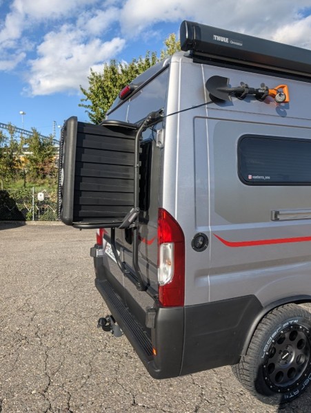 Dethleffs Globetrail 600 Campingbus - Staad, Schweiz