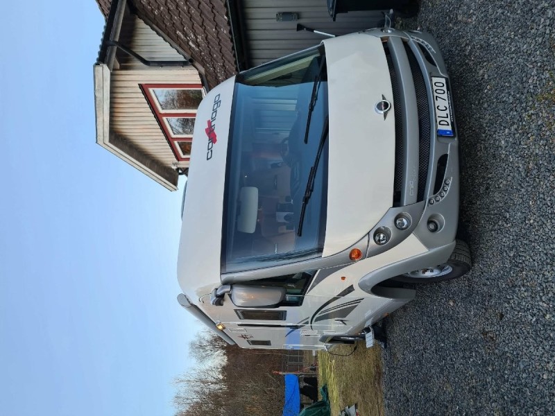 Carthago Chic c-line I 5,8 Q XL Camping-car - Munka-ljungby, Suède
